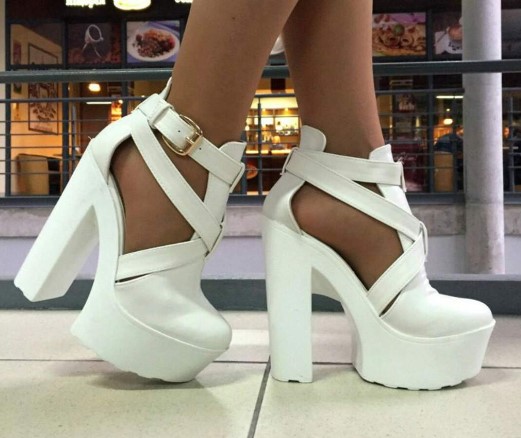 Туфли на толстом каблуке: стиль и комфорт в одном