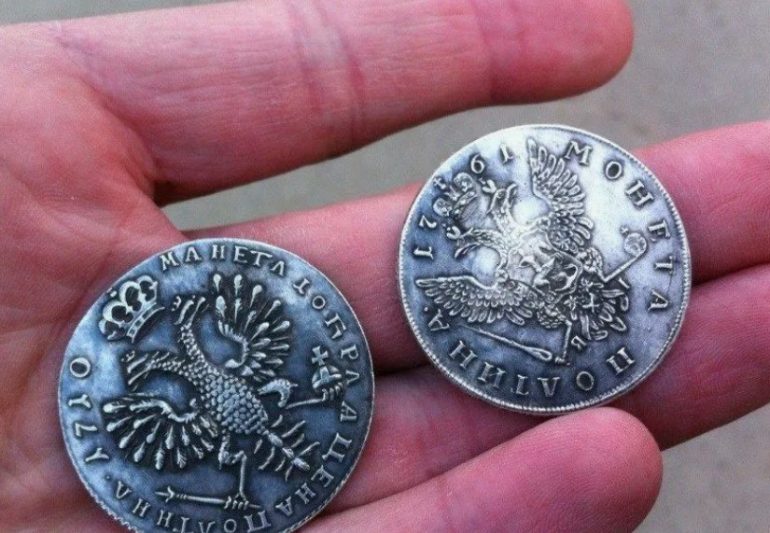 Как определить реальную стоимость старинной монеты перед продажей
